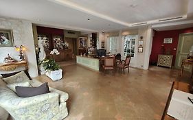 Le Relais Medicis